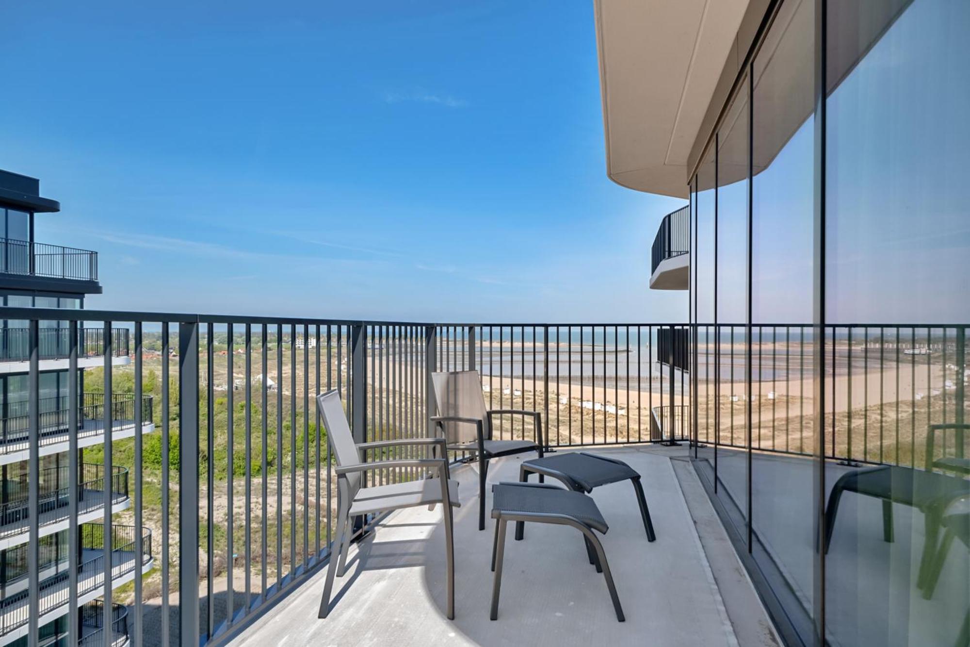 Pharos Residences Type Pearl ,